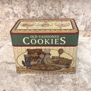 Cookie recipe tin can